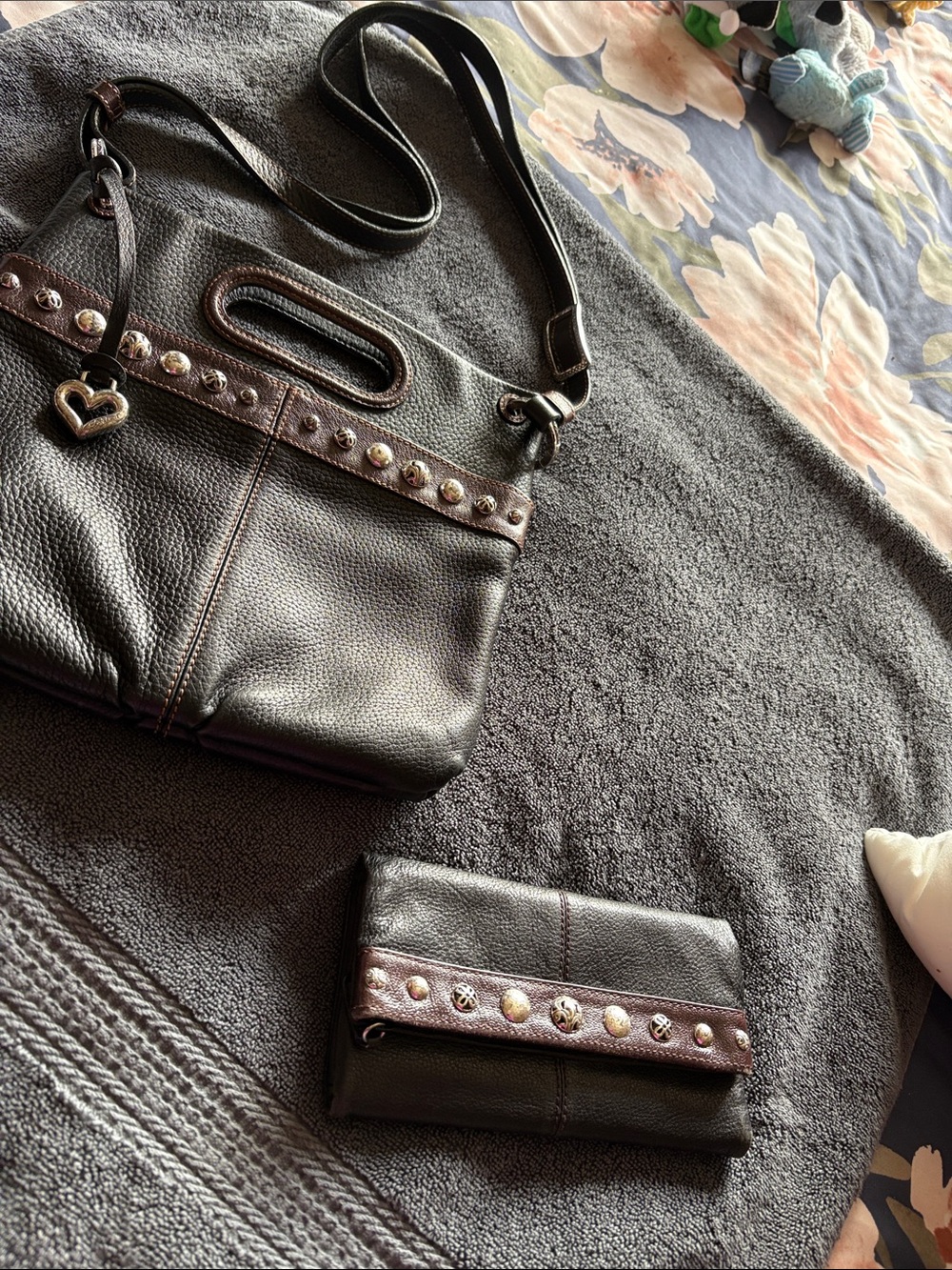 Retired Brighton Pebbled Leather Crossbody/Clutch Handbag and matching Wallet